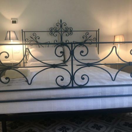 Via Mazzini Bed and Breakfast Bazzano Εξωτερικό φωτογραφία