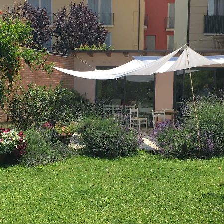 Via Mazzini Bed and Breakfast Bazzano Εξωτερικό φωτογραφία